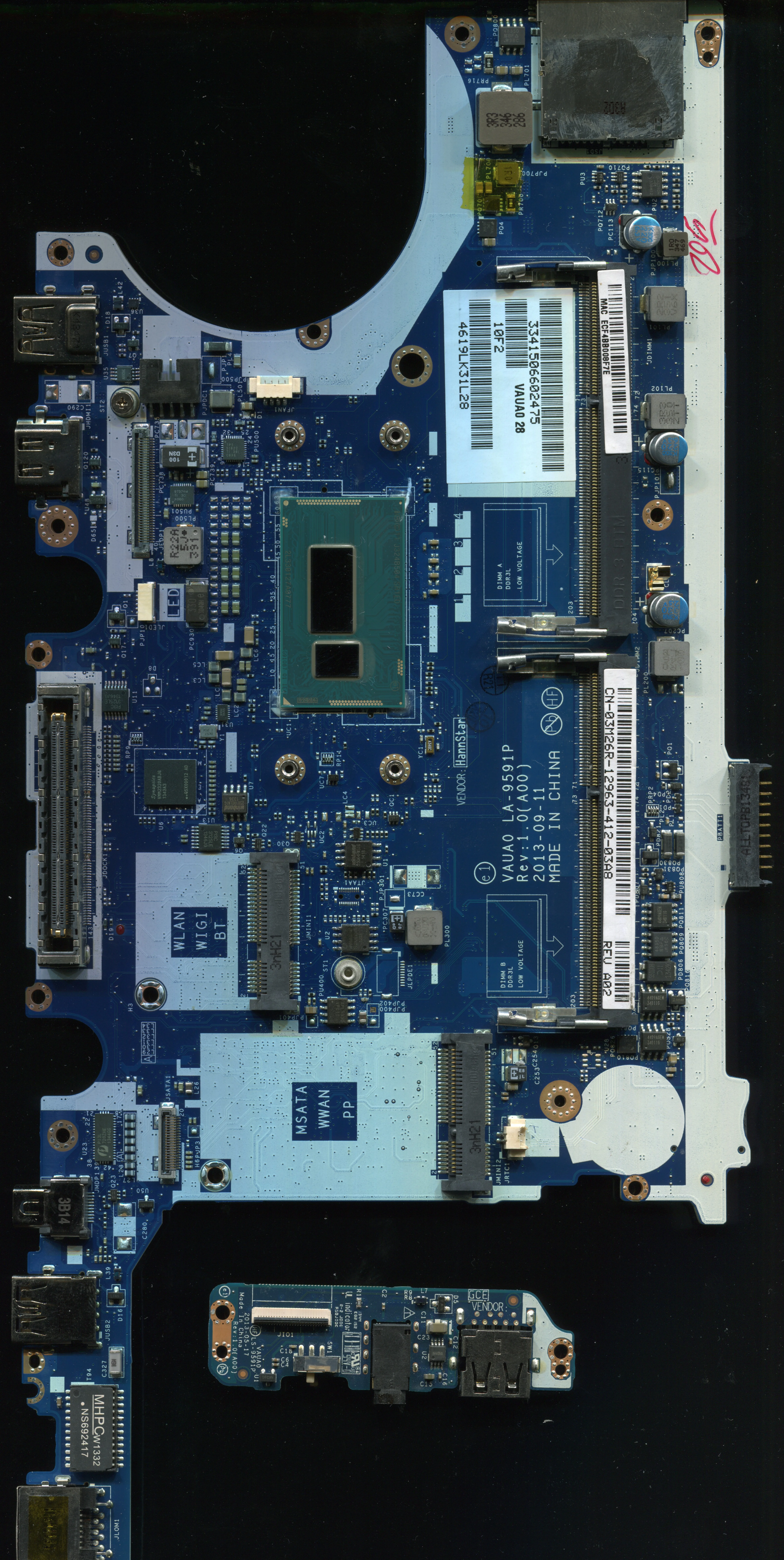 laptopMB086.jpg